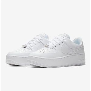 Nike Air Force 1 Sage Low